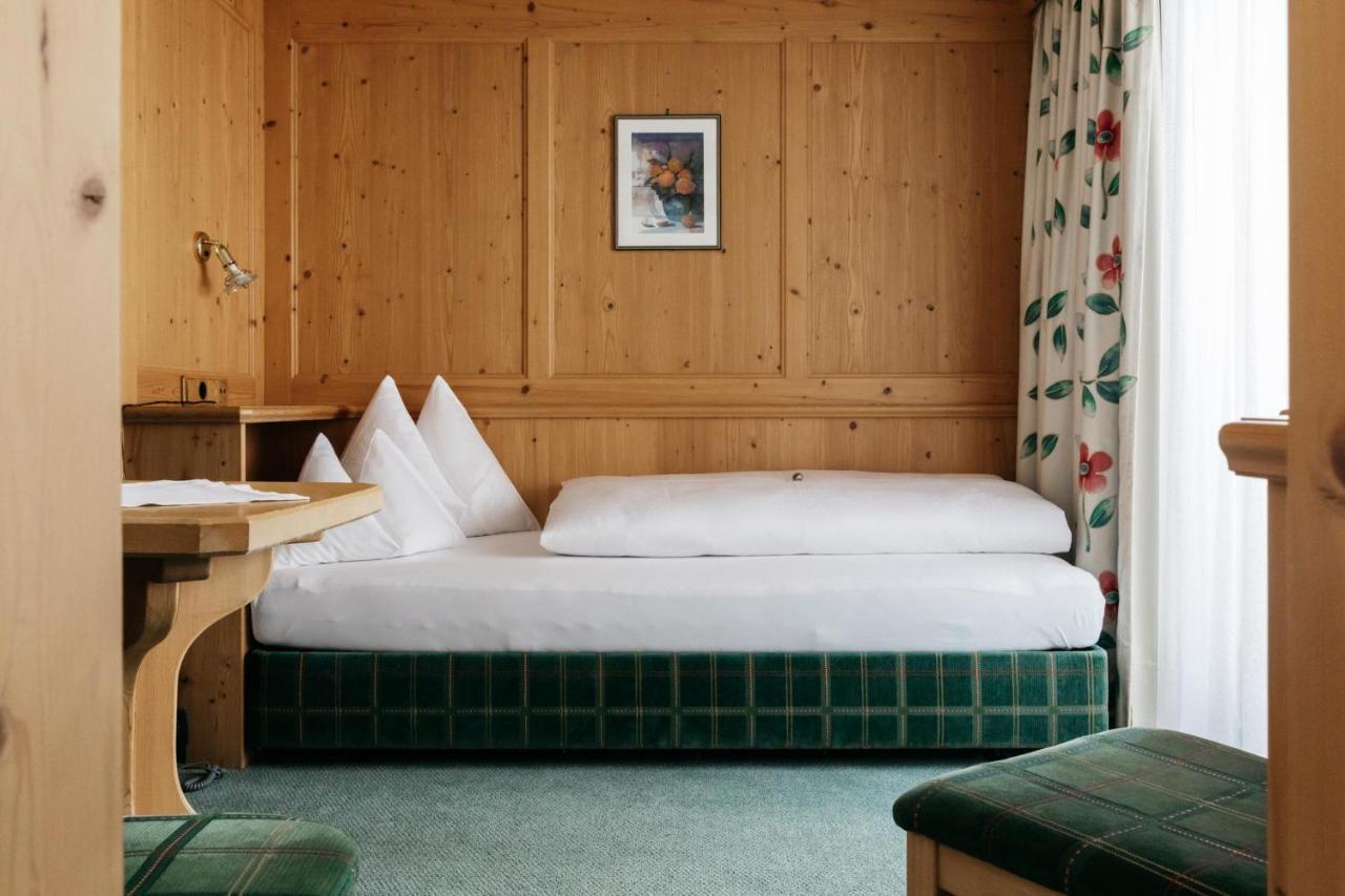 Hotel Kristall 레흐암 아르베르크 외부 사진