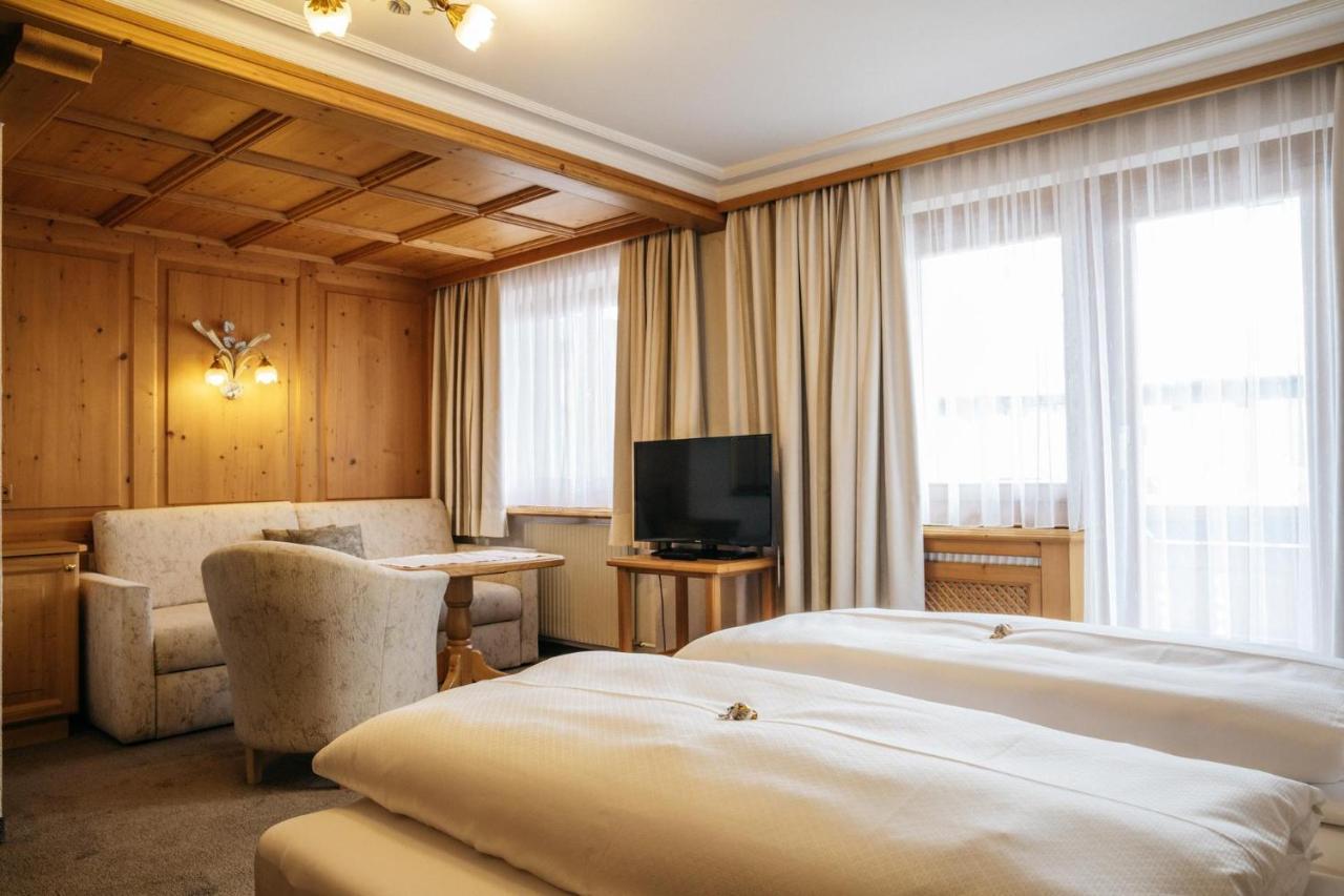 Hotel Kristall 레흐암 아르베르크 외부 사진