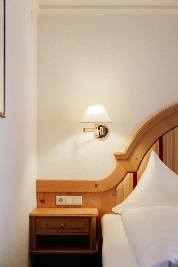 Hotel Kristall 레흐암 아르베르크 외부 사진